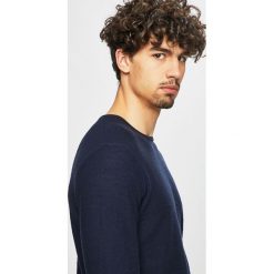 Jack & Jones - Sweter. Niebieskie swetry męskie Jack & Jones, s, bez wzorów, z bawełny, z okrągłym kołnierzem, bez kaptura. W wyprzedaży za 79,90 zł.