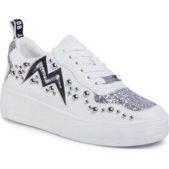 Sneakersy STEVE MADDEN - Brycin SM11000853-02002-060 Silver Multi. Białe półbuty damskie Steve Madden, na co dzień, bez wzorów, ze skóry ekologicznej, bez obcasa, bez zapięcia. W wyprzedaży za 289,00 zł.