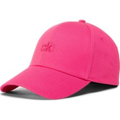 Czapka z daszkiem CALVIN KLEIN - Ck Signature Embroidery Bb Cap K60K606515 TCV. Różowe czapki damskie Calvin Klein, bez wzorów, z bawełny. Za 159,00 zł.