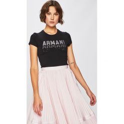 Armani Exchange - Top. Czarne bluzki damskie marki Armani Exchange, s, z nadrukiem, z elastanu, casualowe, z okrągłym kołnierzem, z krótkim rękawem. Za 219,90 zł.