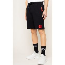 Szorty sportowe Hugo Dactus 50425738. Czarne spodenki sportowe męskie HUGO, m, bez wzorów, z elastanu, sportowe. W wyprzedaży za 359,00 zł.