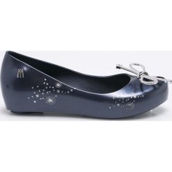 Melissa - Baleriny dziecięce Ultragirl Elements. Szare meliski damskie marki Melissa, z gumy. W wyprzedaży za 229,90 zł.