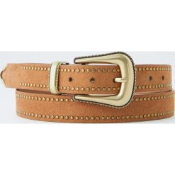Pasek z nitami. Pomarańczowe paski damskie marki Pull&Bear, w paski. Za 49,90 zł.