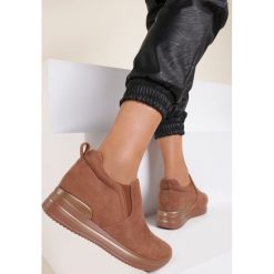 Camelowe Sneakersy Yrellith. Brązowe sneakersy damskie Renee. W wyprzedaży za 139,99 zł.
