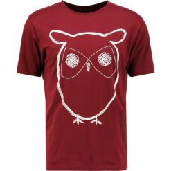 T-shirty męskie z nadrukiem: Knowledge Cotton Apparel OWL Tshirt z nadrukiem tawny red