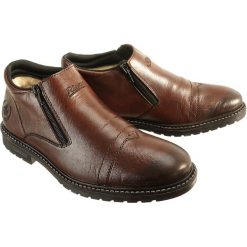 RIEKER B5394-25 brown, botki męskie. Brązowe botki męskie Rieker, na zamek. W wyprzedaży za 269,90 zł.