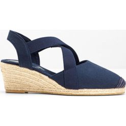 Espadryle na koturnie bonprix ciemnoniebieski. Niebieskie espadryle damskie bonprix, w paski, bez obcasa, na obcasie. Za 74,99 zł.