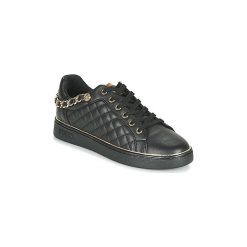 Buty Guess BRISCO. Trampki i tenisówki damskie Guess. Za 539,00 zł.