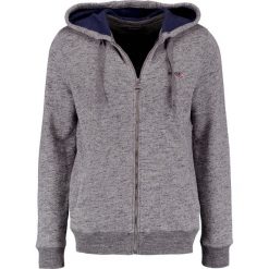 Barbour International™ CYLINDER Bluza rozpinana slate grey. Szare kardigany męskie Barbour International™, s, bez wzorów, z bawełny, bez kołnierzyka, bez rękawów, bez kaptura. W wyprzedaży za 425,40 zł.