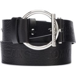 Tommy Hilfiger Pasek Czarny. Czarne paski damskie TOMMY HILFIGER, w paski, z jeansu. Za 238,95 zł.