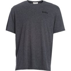 Ciemnoszara Koszulka Playability. Szare koszulki męskie Born2be, xl, z nadrukiem, z okrągłym kołnierzem, z krótkim rękawem, krótkie. Za 29,99 zł.