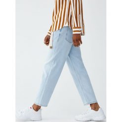 Jeansy vintage fit. Szare jeansy męskie marki Pull&Bear, m, bez wzorów, vintage. Za 129,00 zł.