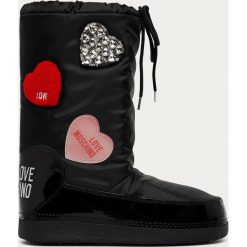 Love Moschino - Śniegowce. Czarne śniegowce damskie Love Moschino, z gumy, na sznurówki. Za 679,90 zł.