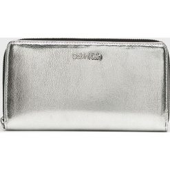 Akcesoria damskie: Calvin Klein - Portfel