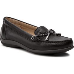Mokasyny GEOX - D Yuki A D6455A 08502 C9270 Black/Anthracite. Czarne mokasyny damskie Geox, na co dzień, bez wzorów, ze skóry, bez obcasa, bez zapięcia. W wyprzedaży za 179,00 zł.