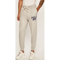 Polo Ralph Lauren - Spodnie. Szare spodnie męskie Polo Ralph Lauren, na co dzień, xl, bez wzorów, z bawełny. Za 599,90 zł.
