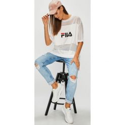Fila - Sukienka Emily. Szare sukienki dzianinowe marki Fila, na co dzień, m, z nadrukiem, casualowe, z okrągłym kołnierzem, mini, proste. Za 239,90 zł.