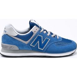 New Balance - Buty ML574ERB. Niebieskie buty sportowe męskie marki New Balance, z materiału, na sznurówki. W wyprzedaży za 239,90 zł.
