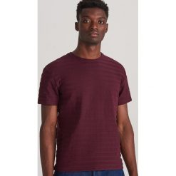 T-shirt z prążkowanej dzianiny - Brązowy. Pomarańczowe t-shirty damskie Reserved, s, bez wzorów, z dzianiny, bez kołnierzyka. Za 59,99 zł.