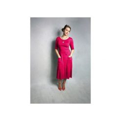 SUKIENKA ABO | Z KIESZENIAMI MIDI FUKSJA. Czerwone sukienki na komunię marki Meleksima, l, z materiału, midi, oversize. Za 125,30 zł.