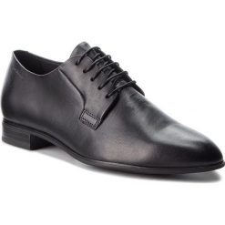 Oxfordy VAGABOND - Frances 4606-001-20 Black. Czarne półbuty damskie marki Vagabond, na płaskiej podeszwie. W wyprzedaży za 339,00 zł.