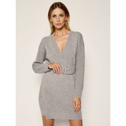 Sukienka dzianinowa Pinko Al19-20 PBK2 1B1476 Y5U5. Czarne sukienki damskie Pinko, l, bez wzorów, z wełny, bez kołnierzyka, bez rękawów. W wyprzedaży za 659,00 zł.