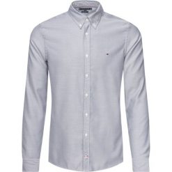 Koszula TOMMY HILFIGER Dobby MW0MW10936. Niebieskie koszule męskie TOMMY HILFIGER, xl, bez wzorów, z bawełny, casualowe, bez kołnierzyka, bez rękawów. W wyprzedaży za 189,00 zł.