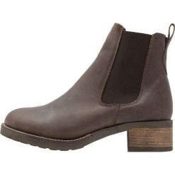 Botki damskie: Pavement CHRISTINA Botki brown