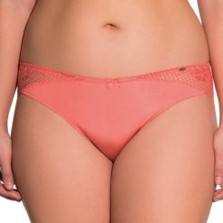 Figi klasyczne Nancy Coral. Pomarańczowe figi damskie marki Astratex, w koronkowe wzory, z bawełny. Za 37,99 zł.