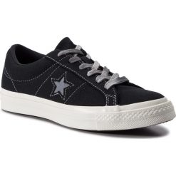 Tenisówki CONVERSE - One Star Ox 564151C Black/Cool Grey/Egret. Czarne półbuty damskie Converse, bez wzorów, z gumy, retro, bez obcasa, na płaskiej podeszwie, bez zapięcia. W wyprzedaży za 219,00 zł.