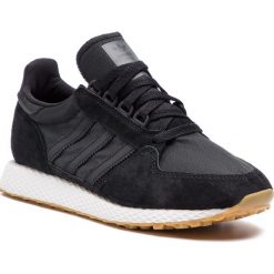 Buty adidas - Forest Grove CG5673 Cblack/Cblack/Gum3. Czarne półbuty męskie Adidas, na co dzień, bez wzorów, ze skóry, eleganckie, bez zapięcia. W wyprzedaży za 219,00 zł.