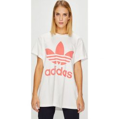 Adidas Originals - Top. Szare topy damskie adidas Originals, z nadrukiem, z bawełny, z okrągłym kołnierzem. Za 149,90 zł.