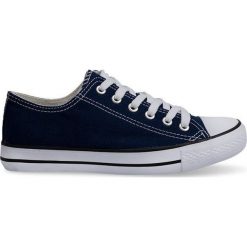 Granatowe Wysokie Trampki Konwers 8223 Granatowy. Niebieskie trampki i tenisówki damskie ButyModne, bez wzorów, z tkaniny, na sznurówki. Za 64,00 zł.