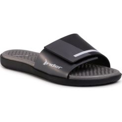 Klapki RIDER - Pool Fem 82569 Black/Grey/White 24270. Szare klapki damskie Rider, bez wzorów, z tworzywa sztucznego, bez obcasa. W wyprzedaży za 99,00 zł.