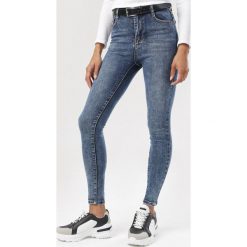 Niebieskie Jeansy Skinny Nahros. Niebieskie jeansy damskie Born2be. Za 99,99 zł.