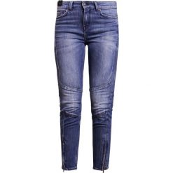 DRYKORN STRICT Jeansy Slim Fit blue. Niebieskie boyfriendy damskie DRYKORN. W wyprzedaży za 503,20 zł.