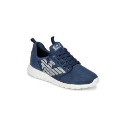 Buty Emporio Armani EA7 SIMPLE RACER CC. Niebieskie trampki i tenisówki damskie marki Emporio Armani EA7, bez wzorów, bez zapięcia. Za 487,20 zł.