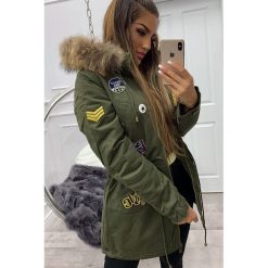 Kurtka damska MAROLA BEIGE. Brązowe kurtki damskie Kurtka damska MAROLA BEIGE, s, bez wzorów. W wyprzedaży za 139,00 zł.