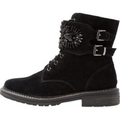Alma en Pena Botki sznurowane crosta black. Szare botki damskie skórzane marki Alma en Pena, na sznurówki. Za 629,00 zł.