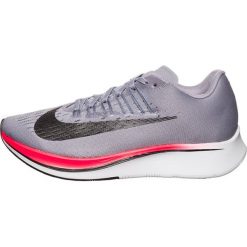 Nike Performance ZOOM FLY Obuwie do biegania treningowe provence purple/black/light carbon. Czarne buty do biegania damskie marki Nike Performance, z materiału. W wyprzedaży za 377,40 zł.