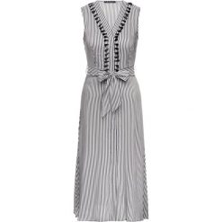 Sukienka letnia Pennyblack 22210319. Szare sukienki damskie Pennyblack, na lato, bez wzorów, z jedwabiu, bez kołnierzyka, bez rękawów. W wyprzedaży za 539,00 zł.