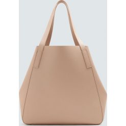 Torba shopper basic. Brązowe torby damskie na zakupy Pull&Bear, bez wzorów, bez dodatków. Za 59,90 zł.