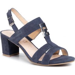 Sandały CAPRICE - 9-28300-24 Ocean Suede 857. Niebieskie klapki damskie Caprice, bez wzorów, ze skóry, bez obcasa, na obcasie. Za 249,00 zł.
