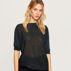 Sweter z brokatową nitką - Turkusowy. Niebieskie swetry klasyczne damskie marki Innocent, xs, z dekoltem na plecach. Za 59,99 zł.