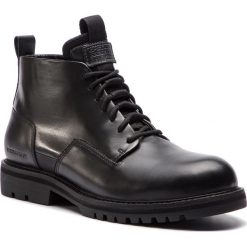 Trzewiki G-STAR RAW - Core Derby Boot D11777-A850-976 Raven. Czarne półbuty męskie marki G-Star RAW, bez wzorów, ze skóry ekologicznej, retro, bez zapięcia. Za 729,00 zł.