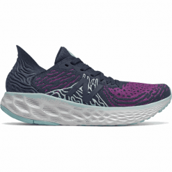 New Balance Fresh Foam 1080v10 - W1080P10. Pomarańczowe buty sportowe damskie New Balance, bez wzorów, z gumy, tenisowe. Za 599,99 zł.