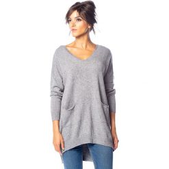Sweter "Denise" w kolorze jasnoszarym. Szare swetry damskie So Cachemire, m, bez wzorów, z kaszmiru, bez rękawów, bez kaptura. W wyprzedaży za 175,95 zł.