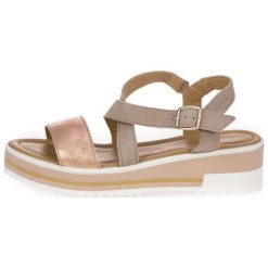 Igi & Co Damskie Sandały 41 Szary. Szare sandały damskie Igi co, bez wzorów, bez obcasa, bez zapięcia. Za 389,00 zł.