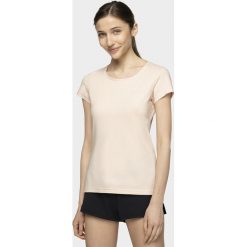 T-shirt damski. T-shirty damskie s, bez wzorów, z bawełny, bez kołnierzyka. W wyprzedaży za 34,99 zł.