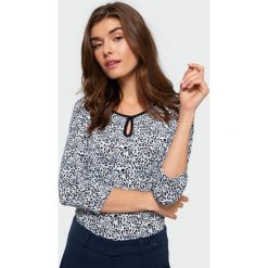 Top z nadrukiem. Bluzki damskie Greenpoint, z nadrukiem, z elastanu, bez kołnierzyka. Za 29,99 zł.